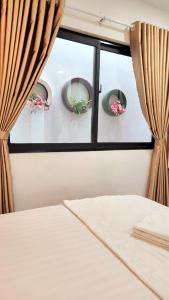 Phòng Deluxe có 2 giường Queen (Deluxe Room With Two Queen Beds)