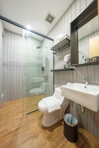 Phòng Deluxe - Không hút thuốc (Deluxe Room - Non-Smoking)