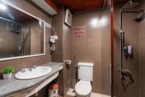 Deluxe giường đôi Có ban công (Balcony Deluxe Double)