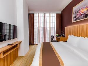 Deluxe Room With Free Minibar (Deluxe Room With Free Mini-bar)