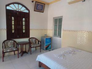 Phòng Giường Đôi Hạng Bình Dân (Budget Double Room)