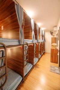 1 Giường Tầng trong Phòng Tập Thể cho 8 Người - Cả Nam và Nữ (Bunk Bed- Mixed Dorms 8 persons)