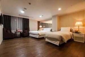 Suite có hồ bơi riêng (Suite with Private Pool)