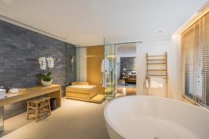 Superior Suite có giường King (Superior Suite with King Bed)