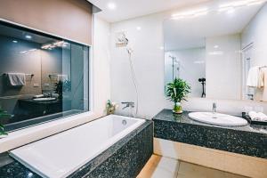 Căn Hộ (Apartment)