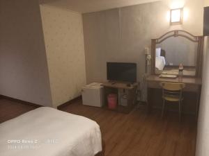 Phòng Thương gia 1 người (Business Single Room)