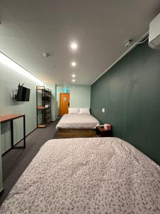 Phòng Gia Đình (Family Room)