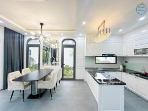 Biệt Thự 3 Phòng Ngủ (Three-Bedroom Villa)