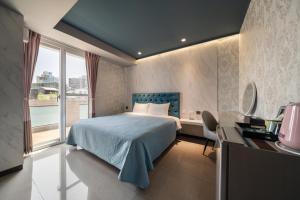 Phòng Đôi Cao Cấp (Superior Double Room)