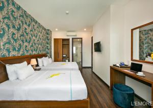 Phòng Gia Đình Nhìn Ra Biển (Family Room with Sea View)