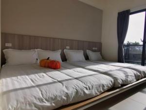 Phòng Deluxe Giường Đôi Có Ban Công (Deluxe Double Room with Balcony)