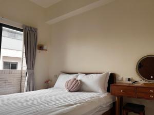 Phòng Giường Đôi Có Phòng Tắm Riêng (Double Room with Private Bathroom)