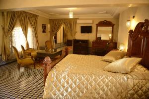 Deluxe Suite room in Riad El Yacout
