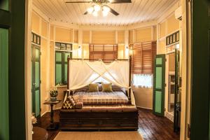 Suite Gia Đình (Family Suite)