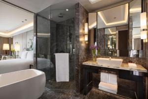 Phòng Executive Có Giường Cỡ King (Executive King Room)