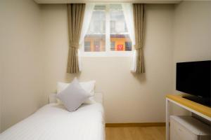 Phòng Đơn Có Phòng Tắm Riêng (Single Room with Private Bathroom)