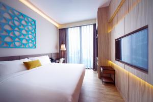 Mercure Singapore on Stevens