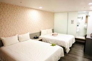 Quadraple Room