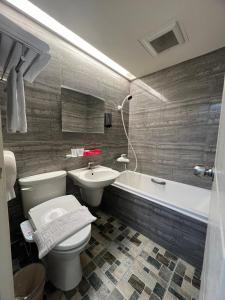 Phòng Đôi Loại Sang (Deluxe Double Room)
