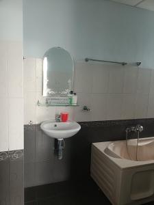 Phòng 3 người có Tầm nhìn (Triple Room with View)