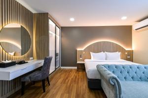Phòng Loại Sang Giường Đôi (Deluxe Double Room)