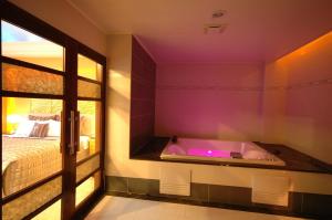 Phòng Tiêu Chuẩn Giường Đôi (Standard Double Room)
