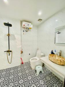 Phòng Giường Đôi Có Phòng Tắm Riêng (Double Room with Private Bathroom)