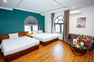 Phòng Gia Đình Nhìn Ra Biển (Family Room with Sea View)
