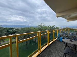 Phòng 2 Giường Đơn Có Cảnh Quan (Twin Room with View)