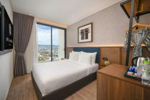 Phòng Deluxe (2 Người lớn + 1 Trẻ em) (Deluxe Room (2 Adults + 1 Child))