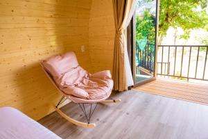 Nhà 1 Phòng Ngủ (One-Bedroom House)