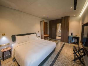 Phòng Giường Đôi Nhìn Ra Vườn (Double Room with Garden View)