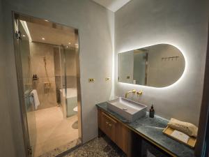 Phòng Đôi (Double Room)
