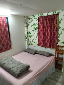 Phòng Giường Đôi Có Phòng Tắm Riêng (Double Room with Private Bathroom)