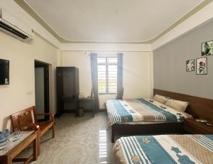 Phòng 4 người Nhìn ra cảnh Núi non (Quadruple Room with Mountain View)