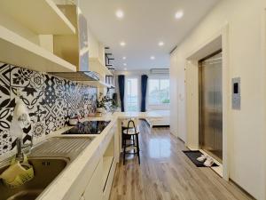 Studio Nhìn ra hồ (Studio with Lake View)