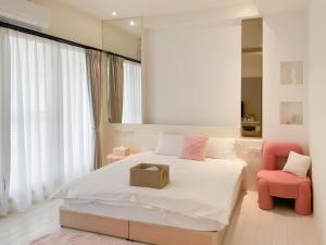 Phòng Giường Đôi Có Ban Công (Double Room with Balcony)