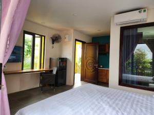 Phòng Giường Đôi Nhìn Ra Vườn (Double Room with Garden View)
