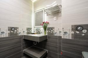 Phòng Cao Cấp Cho Hai Người (Superior Double Room)