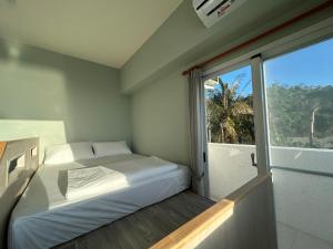 Phòng Giường Đôi Nhìn Ra Biển (Double Room with Sea View)