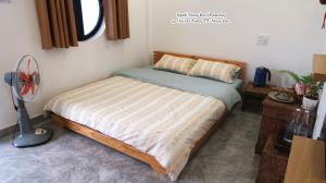 Phòng Giường Đôi Có Phòng Tắm Riêng (Double Room with Private Bathroom)