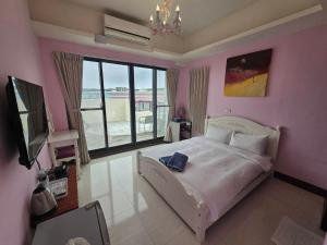 Phòng Giường Đôi Có Ban Công (Double Room with Balcony)