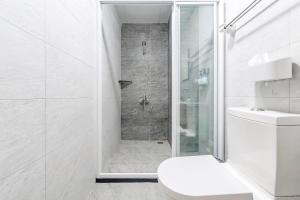 Giường trong Phòng ngủ tập thể cả Nam và Nữ 4 Người (Bed in 4-Bed Mixed Dormitory Room)