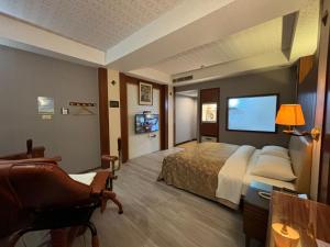 Phòng Tiêu Chuẩn Giường Đôi (Standard Double Room)