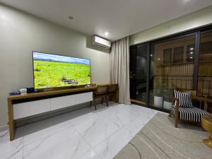 Phòng Loại Sang Giường Đôi (Deluxe Double Room)