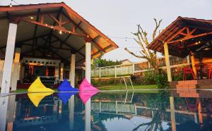 Biệt Thự 3 Phòng Ngủ (Three-Bedroom Villa)