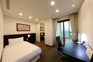 Căn Hộ Premier 2 Phòng Ngủ (2 Bedroom Premier Apartment)