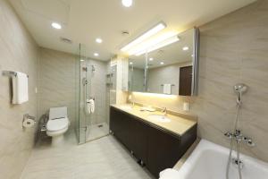 Căn Hộ Premier 2 Phòng Ngủ (2 Bedroom Premier Apartment)