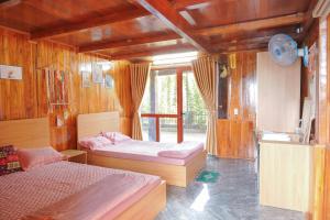Phòng 3 Người Có Phòng Tắm Riêng (Triple Room with Private Bathroom)