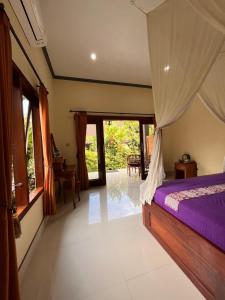 Phòng Giường Đôi Có Sân Hiên (Double Room with Terrace)